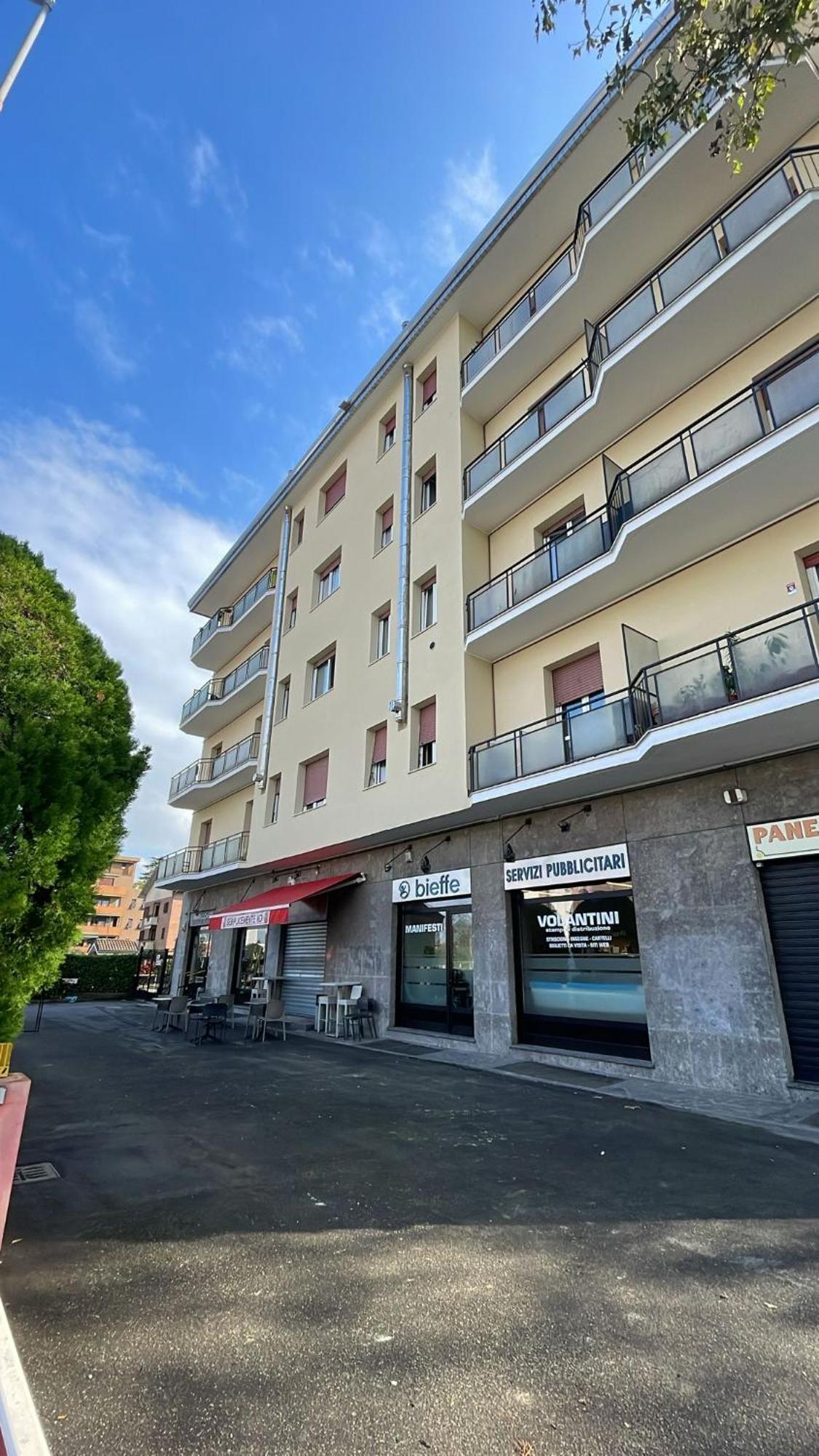 Soleo Guesthouse Monza Exterior photo