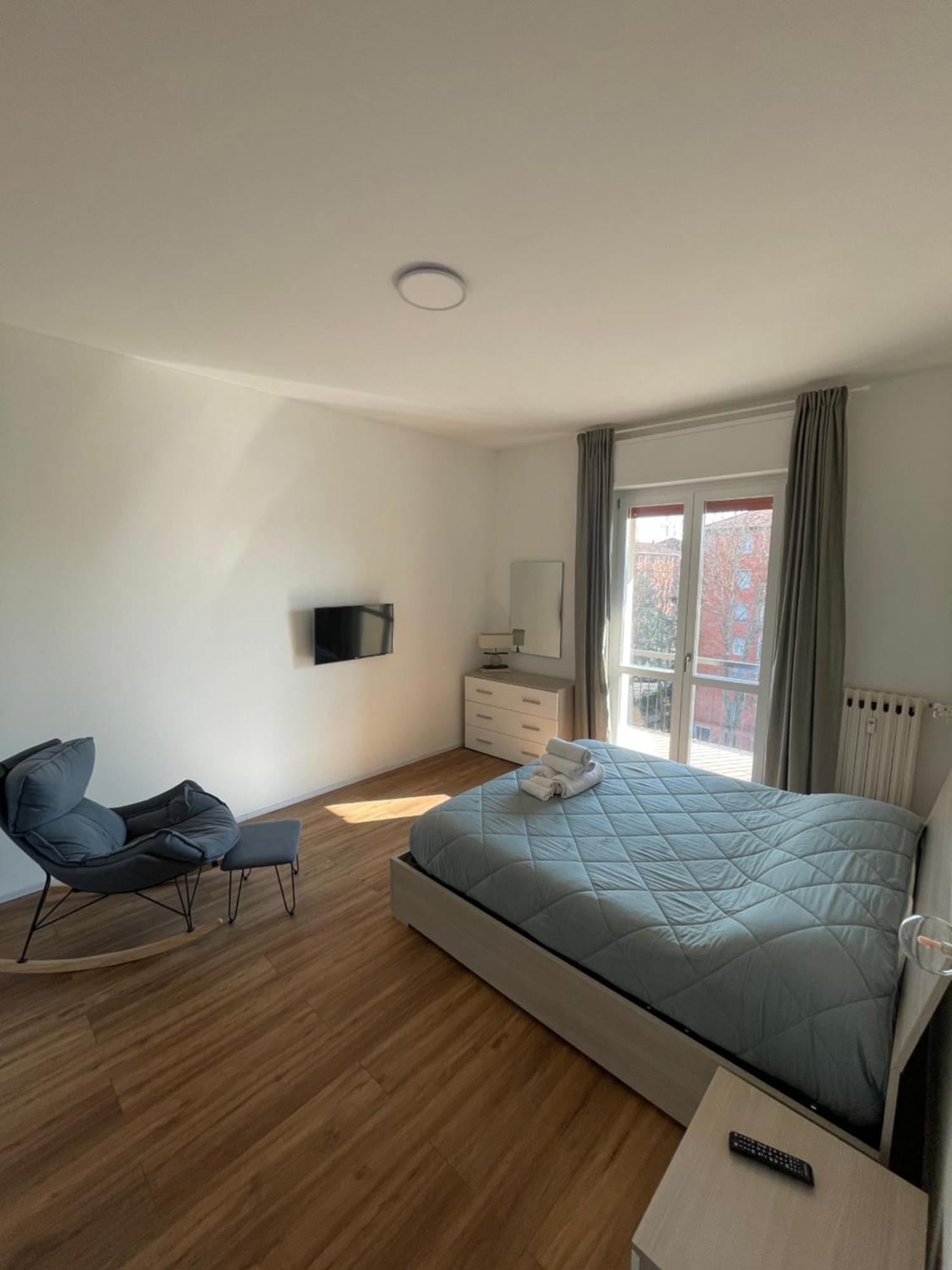 Soleo Guesthouse Monza Exterior photo